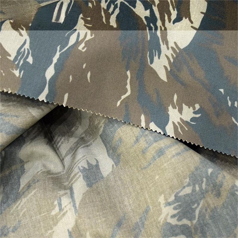 Wear comfort polyester cotton twill jungle camouflage fabric 